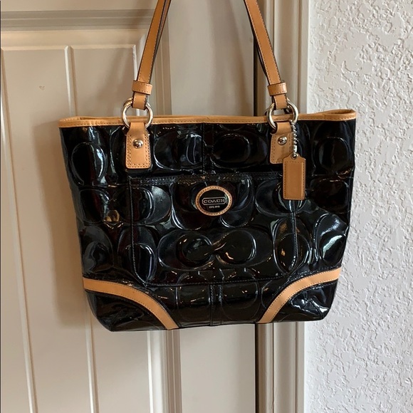 Coach Patent Leather Black Purse - Picture 2 of 4